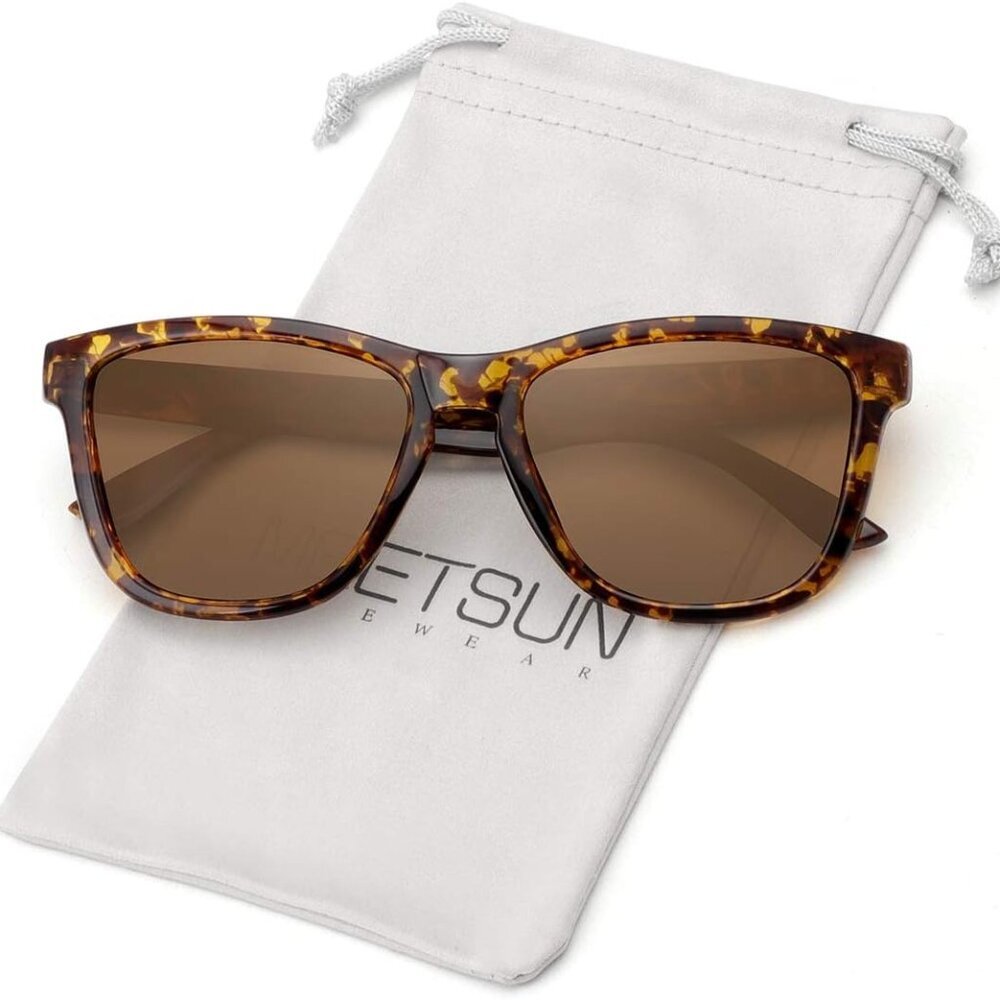 Polarized Sunglasses for Women Men Trendy Classic Retro Designer Style